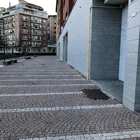 Apartamento One Bedroom With View Balcony And Wifi At *