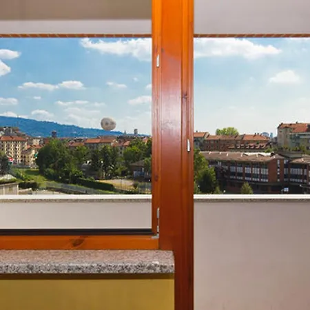 One Bedroom With View Balcony And Wifi At